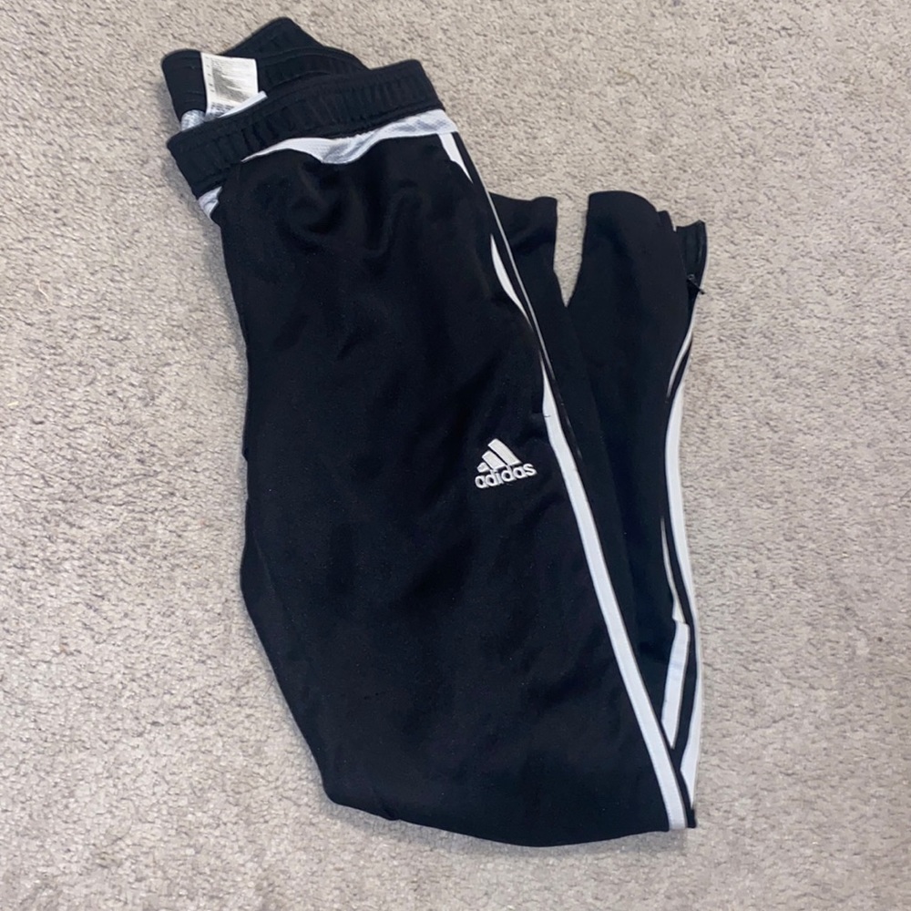 COPY - Adidas pants
